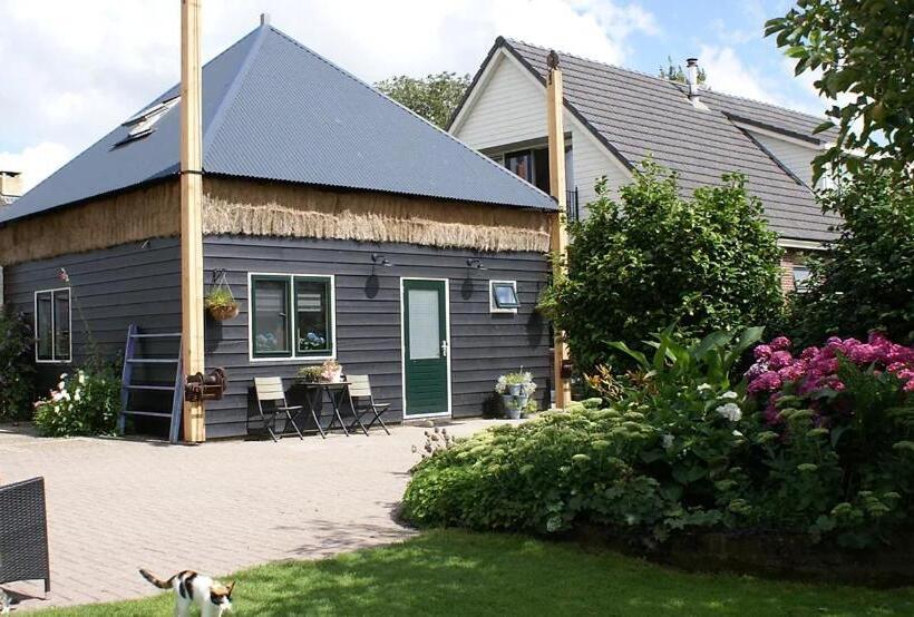 ベッドアンドブレックファースト Vakantiehuis De Hooiberg