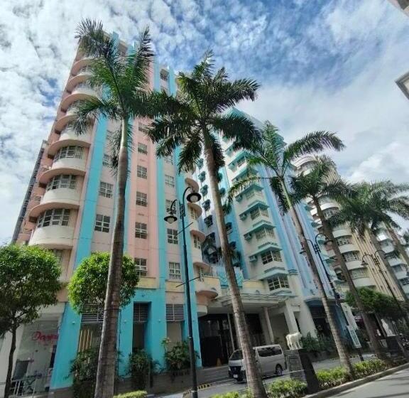 فندق 101 Nb Samspacious Accomodation Place