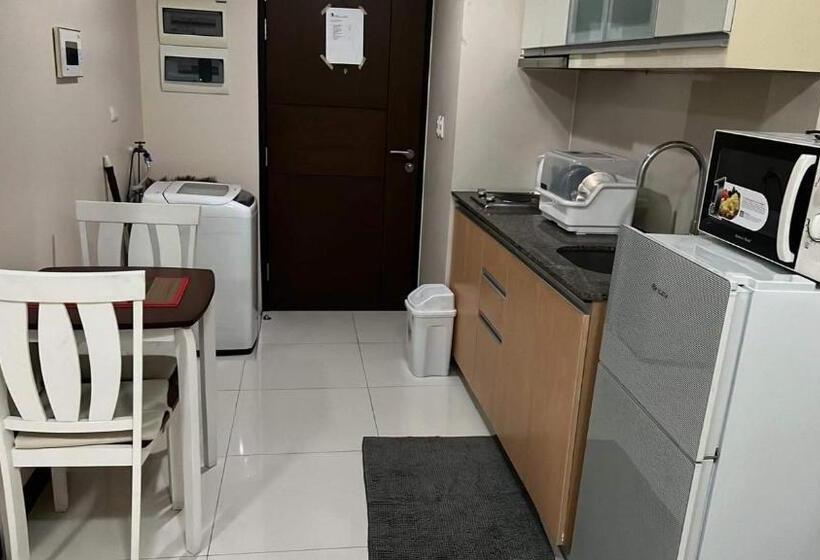فندق 101 Nb Samspacious Accomodation Place