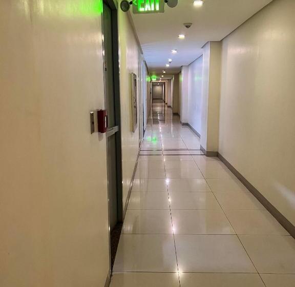 فندق 101 Nb Samspacious Accomodation Place