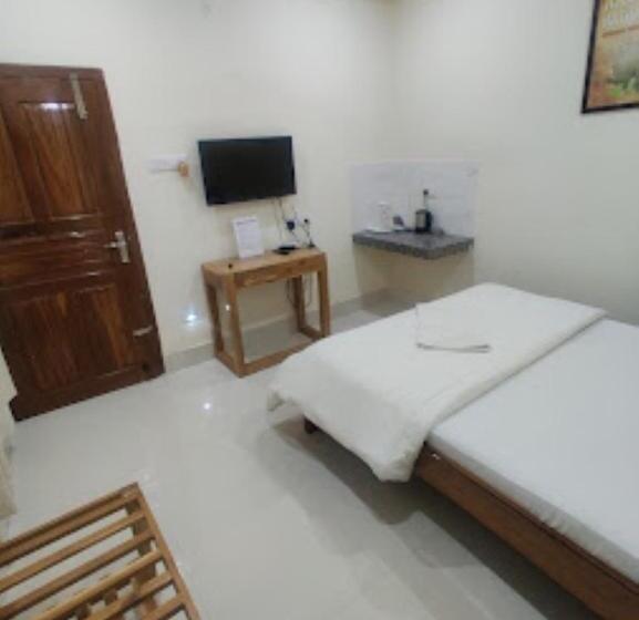 فندق Joyable Homestay , Guwahati