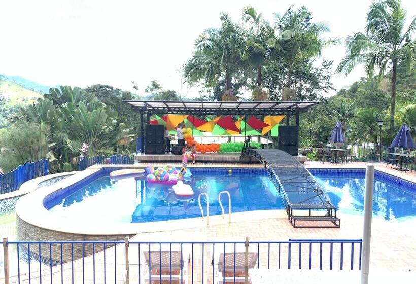 هتل La Colina Balance