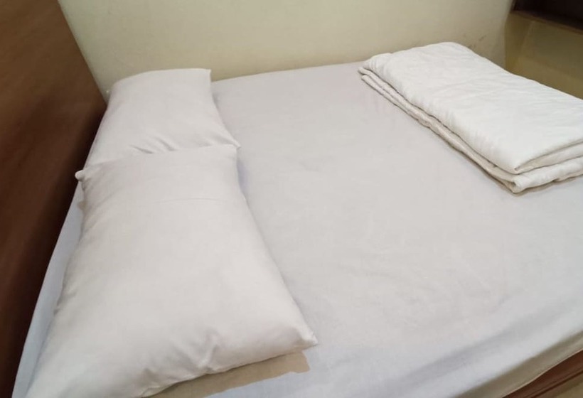 Отель Oyo 93507 Saril Riverside Homestay