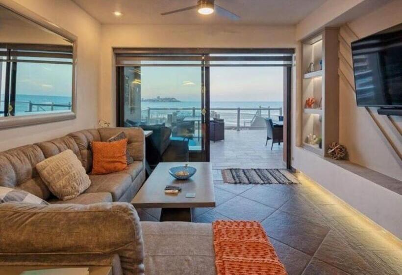 Ocean Front Resort J 107