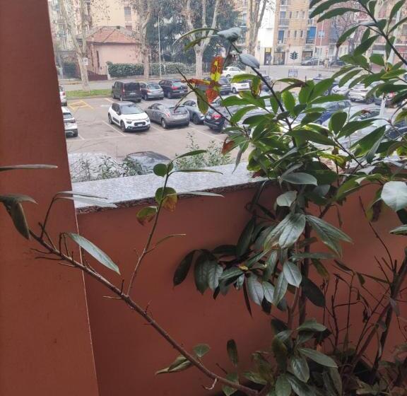 بنسيون Hostal D Annunzio House