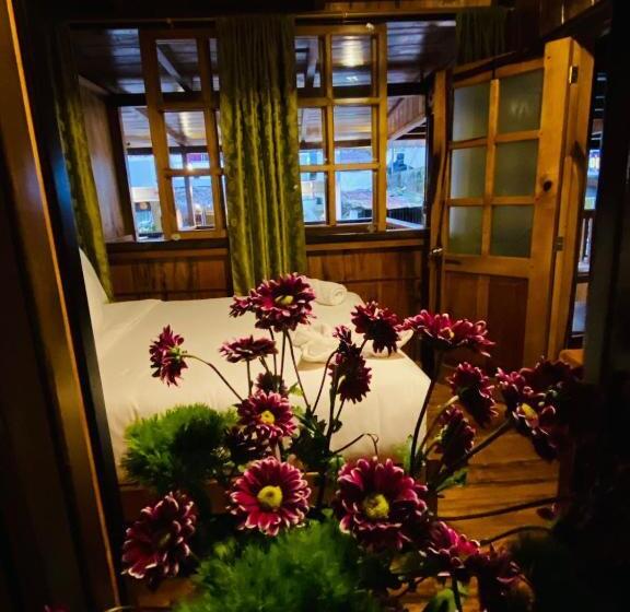 پانسیون Guayabo Hostal Mindo