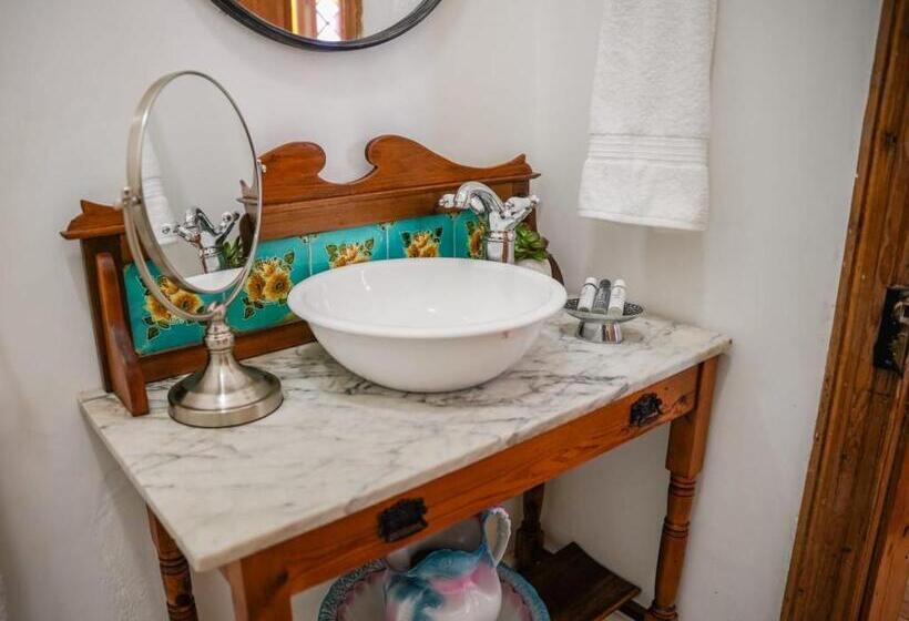 ペンション Vier Seisoene Gastehuis