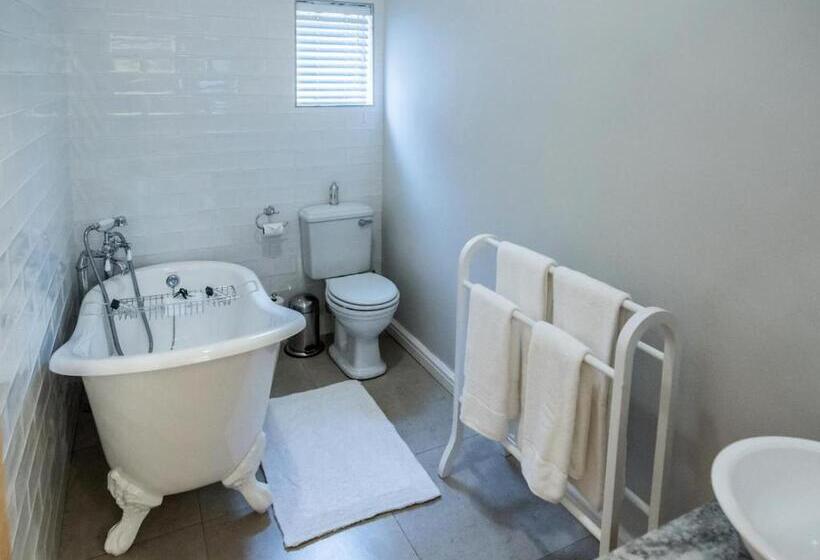 ペンション Vier Seisoene Gastehuis