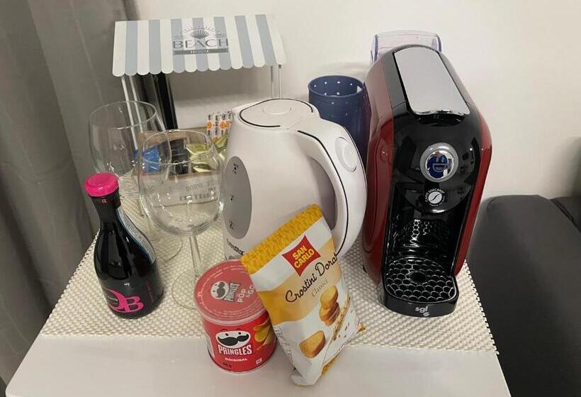 تختخواب و صبحانه Cleli