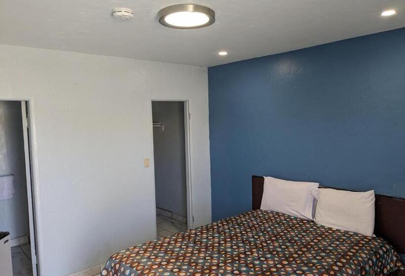 Green Spot Motel