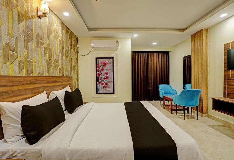 فندق Jps Palm Inn