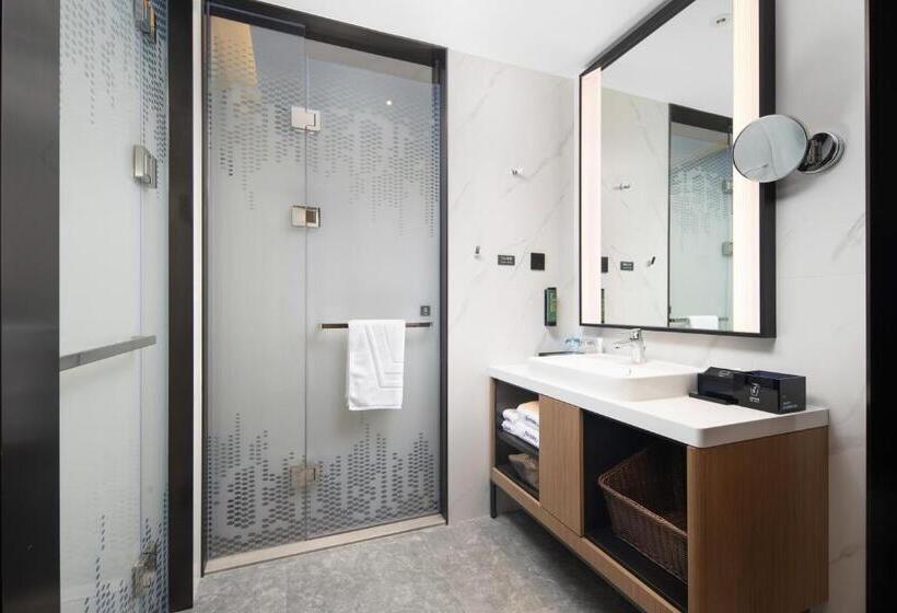 ホテル Hampton By Hilton Guangzhou Renhe Baiyun Airport Free Airport Shuttle Bus