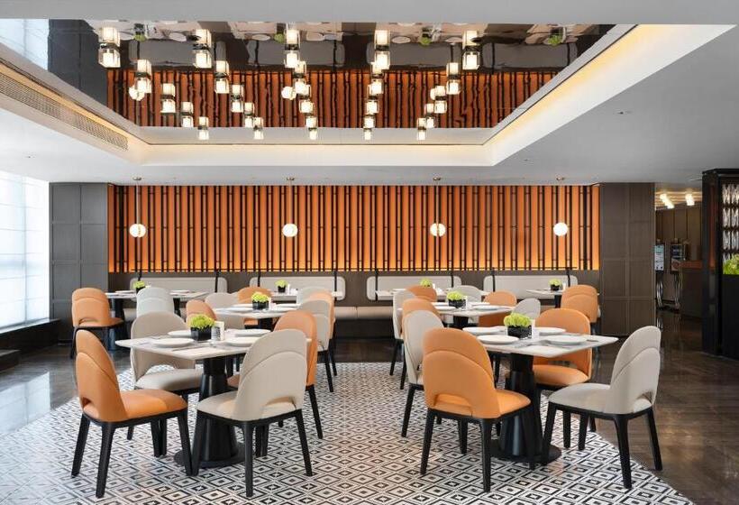 ホテル Hampton By Hilton Guangzhou Renhe Baiyun Airport Free Airport Shuttle Bus