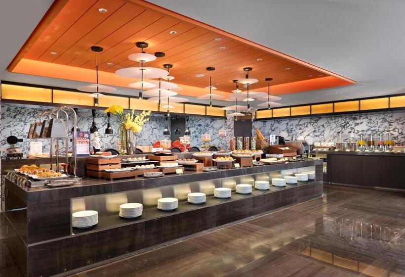 ホテル Hampton By Hilton Guangzhou Renhe Baiyun Airport Free Airport Shuttle Bus