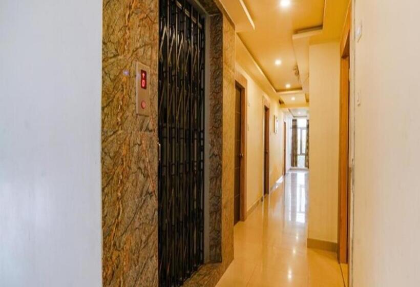 בית מלון כפרי Rajvihari Residency