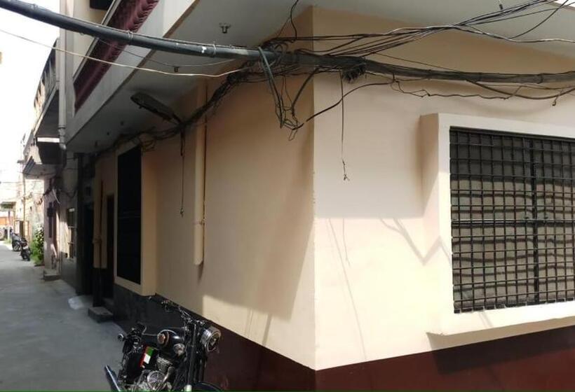 Пансион Lalit Cottage Central Town, Phagwara
