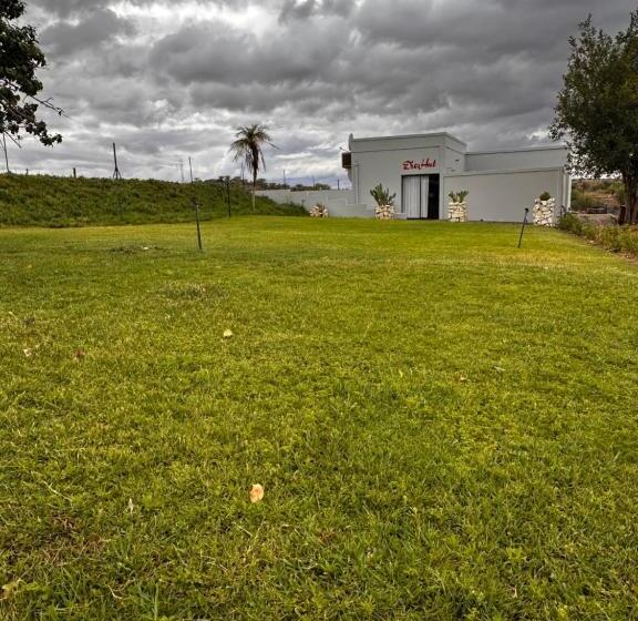 膳宿费 The Olive Branch Guesthouse And Animal Sanctuary