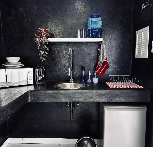 膳宿费 The Olive Branch Guesthouse And Animal Sanctuary