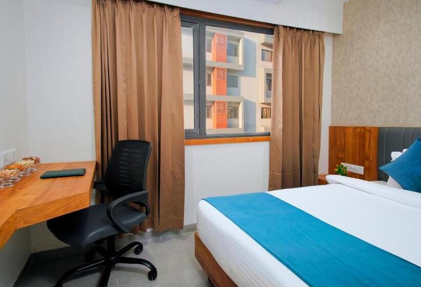 酒店 Pride Elite Wellness Resort Becharaji Near Becharaji Railway Station