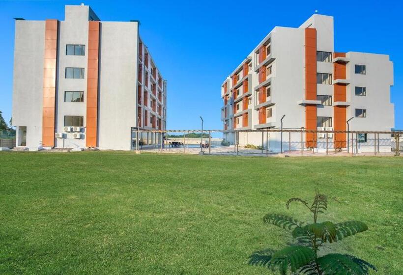 酒店 Pride Elite Wellness Resort Becharaji Near Becharaji Railway Station