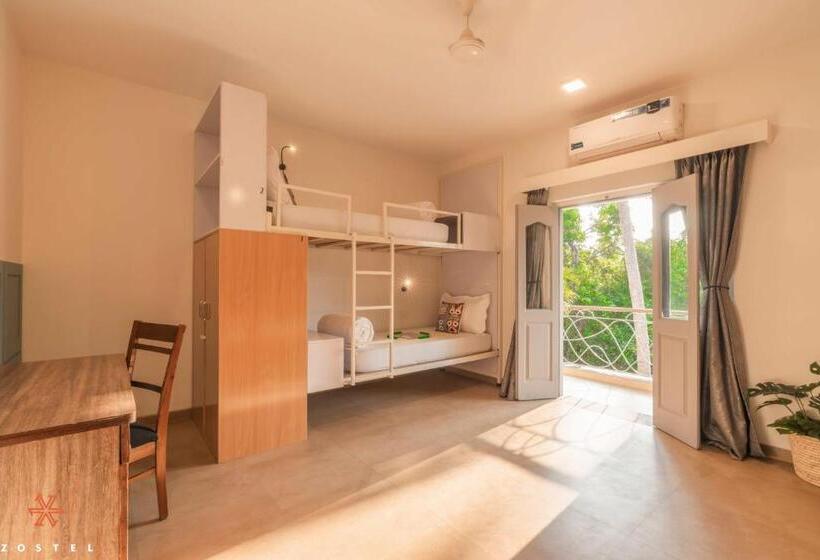 هاستل Zostel Goa