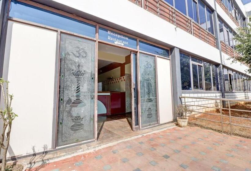 酒店 Collection O Kmm Kushi Resort