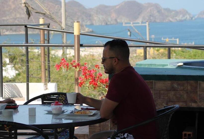 هتل Sunset Taganga