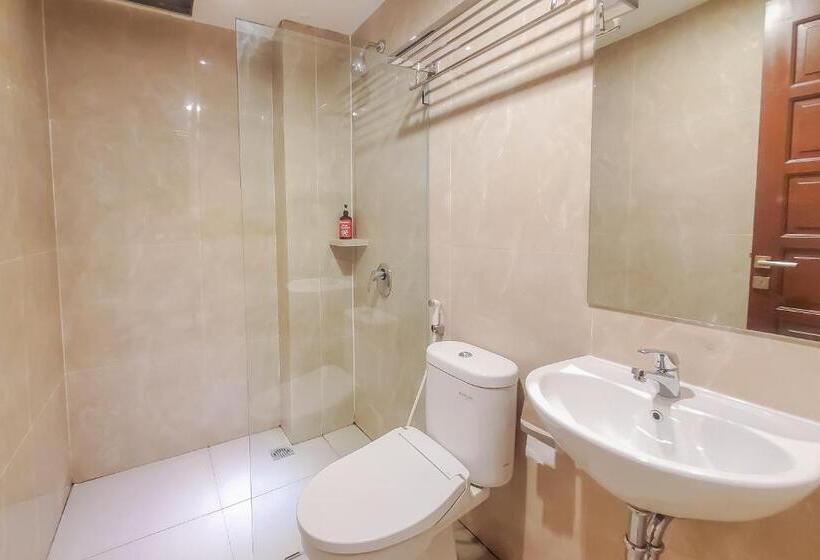 هتل Reddoorz Plus @ Uno Jalan Merak Samarinda