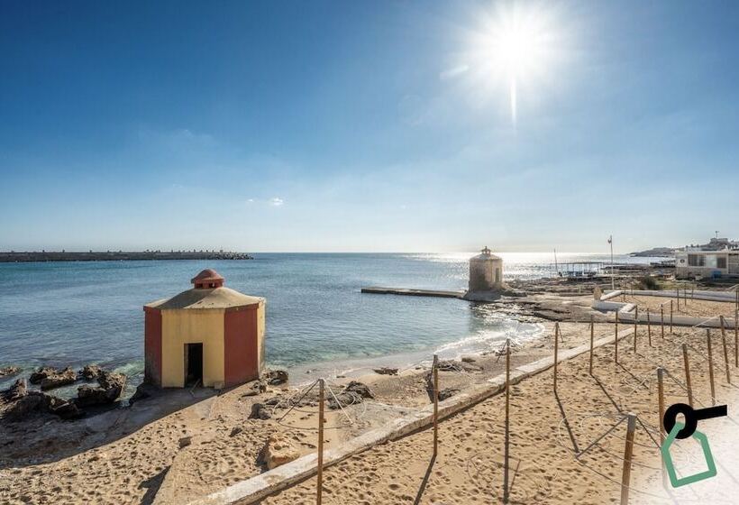 فندق Hotiday Room Collection   Leuca Lungomare