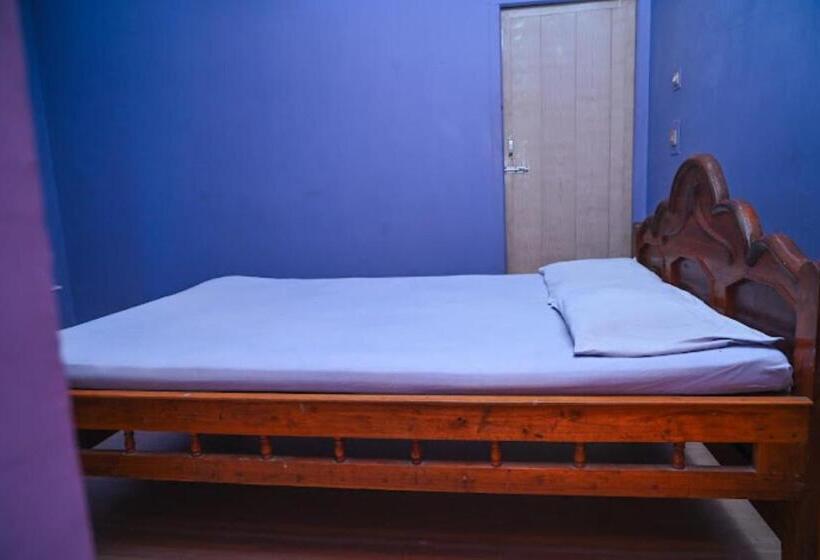 بنسيون Sailabala Guest House Bhadrak