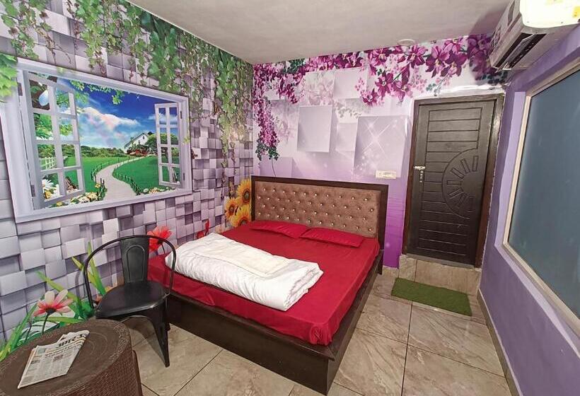 پانسیون Sanyam Homestay
