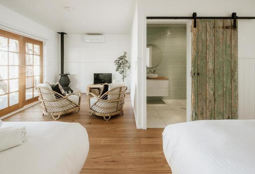 بنسيون Sur Mer Studio   Seaside Escape