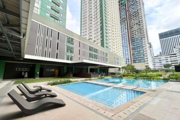 Urban Oasis At Avida Towers