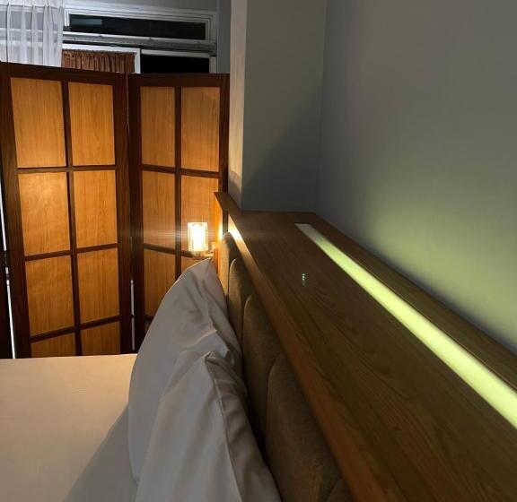 هاستل Wesbobo Inn Solo