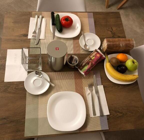 تختخواب و صبحانه Al Vicolo