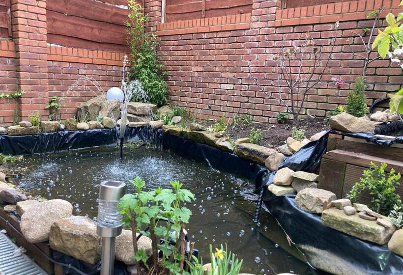 مبيت وإفطار Hong Kong Inn