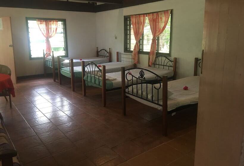 هتل Yasawa Long Beach Hideout Resort