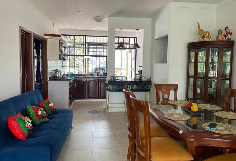 פנסיון Casa Spa Guadalupe
