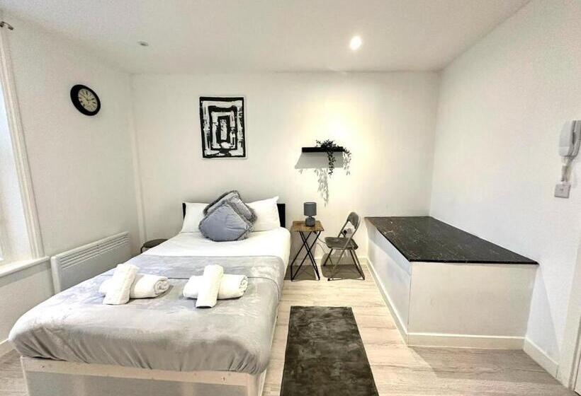 Пансион Kent House Suites   Se26