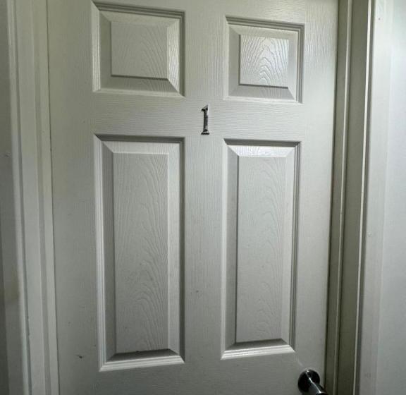 پانسیون Large Ensuite In West Midlands