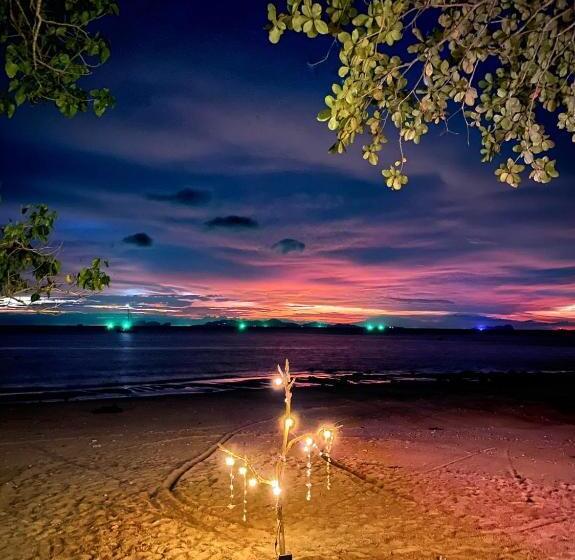 膳宿费 Simple Life Bungalows