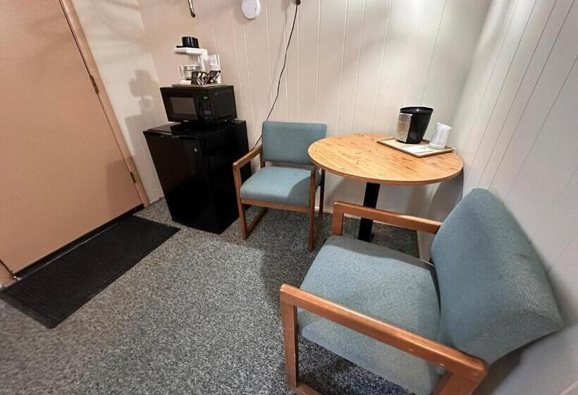 بنسيون Ute Bluff Lodge, Cabins And Rv Park