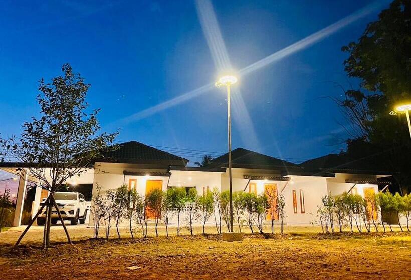 Hostel Sisters Home ที่พักใกล้สวนพฤกษศาสตร์ ระยองแหลมแม่พิมพ์