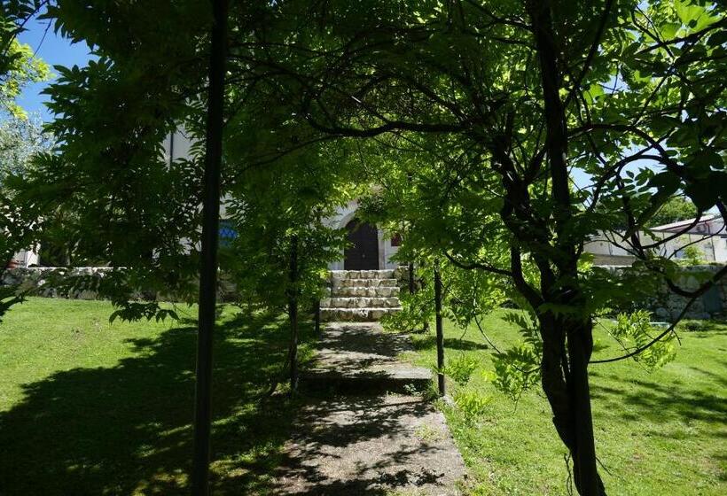 민박 Casino Del Monaco