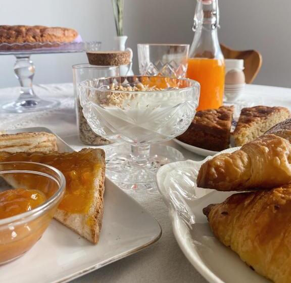 تختخواب و صبحانه Villa Mafalda