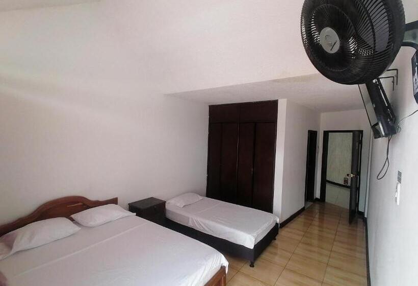 هتل Hosteria Ambeyma