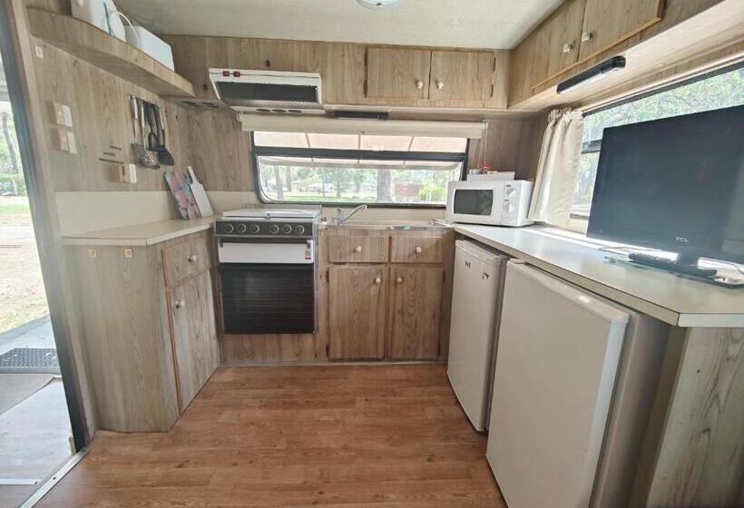 فندق على الطريق Mt Barker Holiday Park   Western Australia