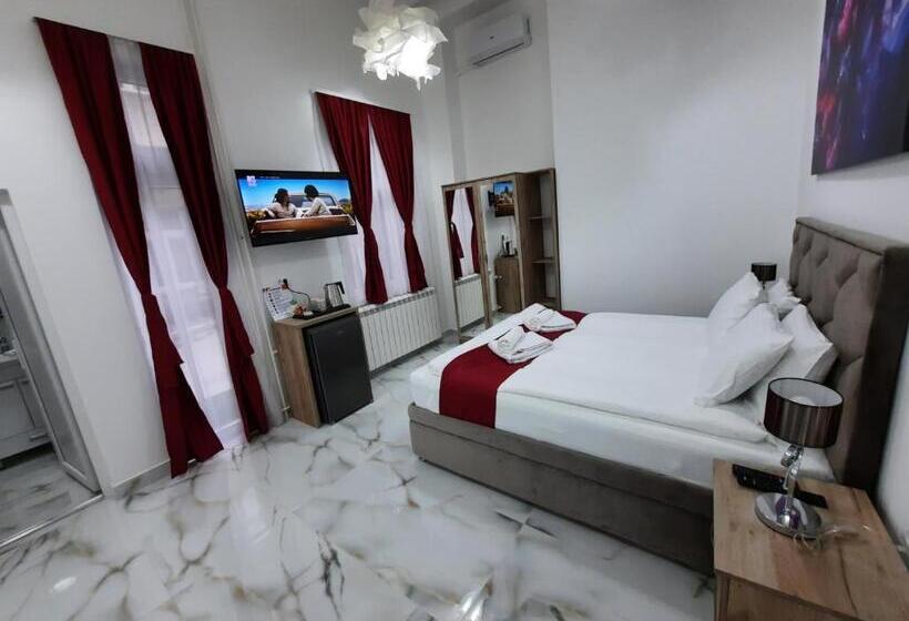 پانسیون Authentic Belgrade Centre   Luxury Suites