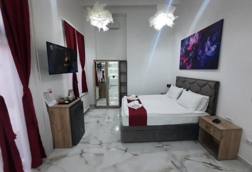 پانسیون Authentic Belgrade Centre   Luxury Suites