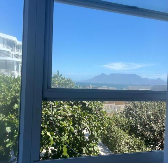 פנסיון Bellmatt   Table Mountain And Ocean View Guests Suites